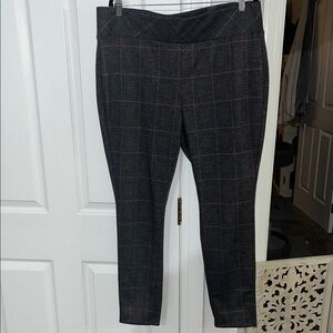 Torrid black & pink double knit ponte pixie pull on pants Size 1T